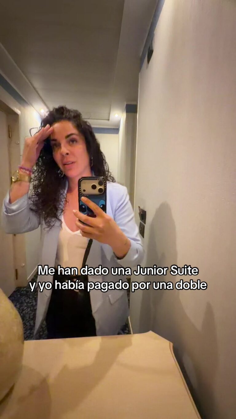 Solo quiero una ducha rápida y dormir 😴 #zargoza #hotel #eurostars creado por Elena Losanz